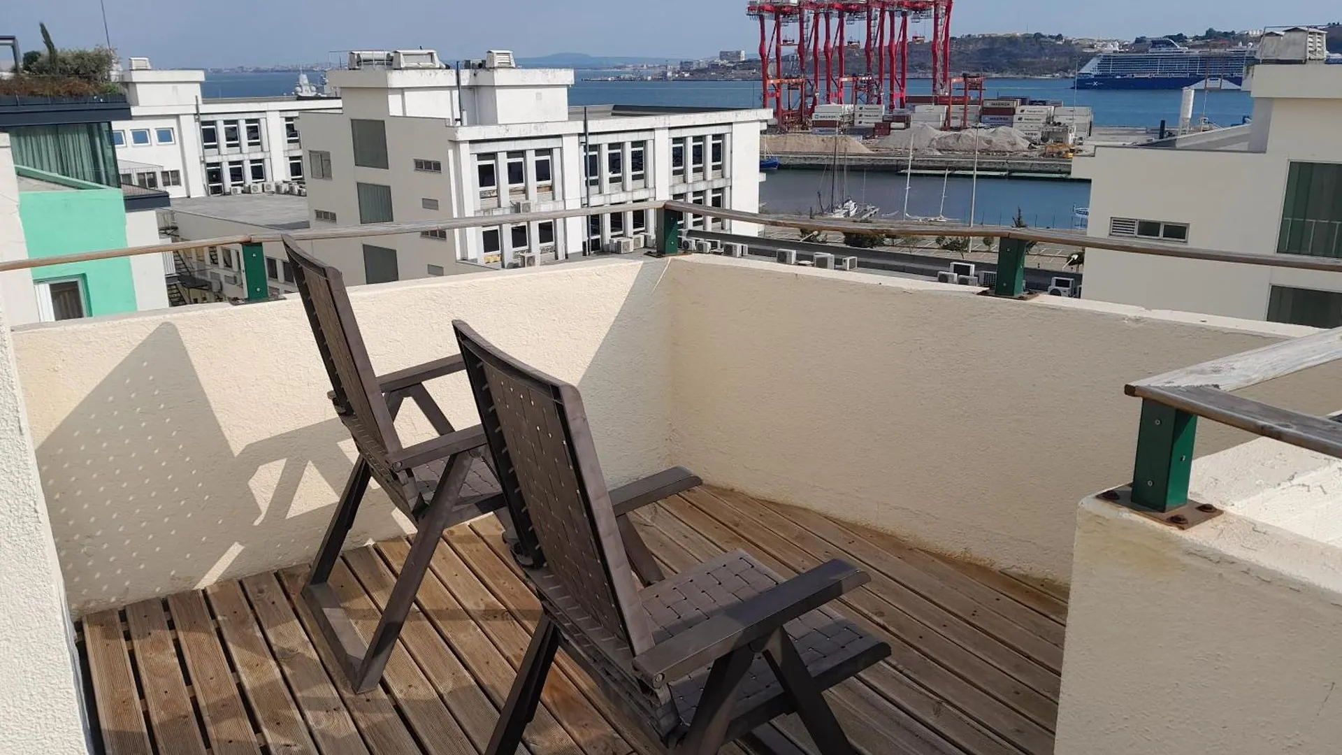 Apartamento Sobre O Rio Lisbon